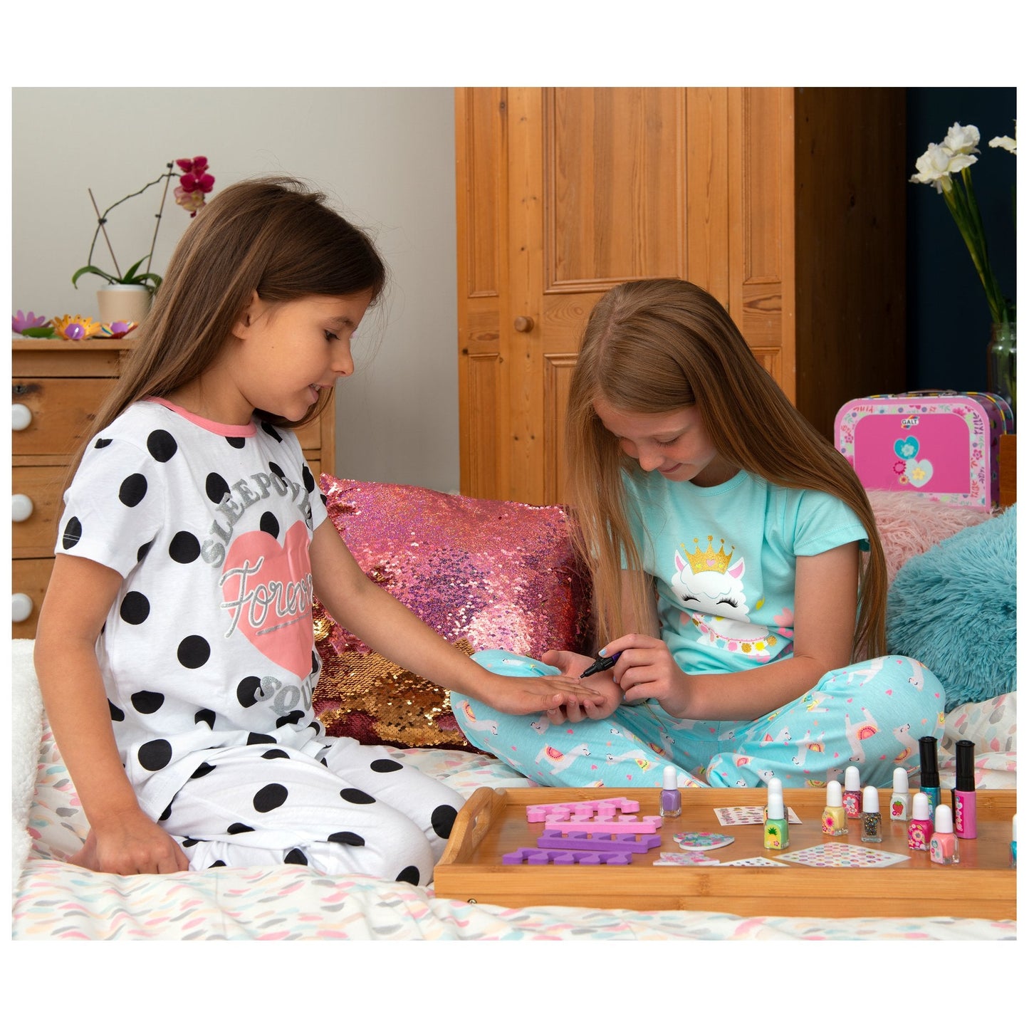 Nail Design Case